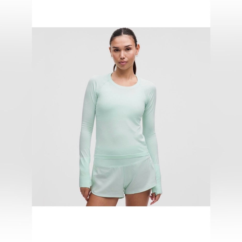 Lululemon Light Mint Green Swiftly Tech Long Sleeve Women's Top. Size 6
